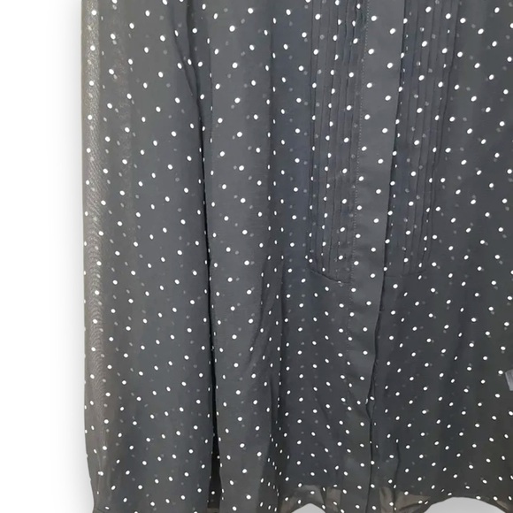 Halogen Women’s Blouse Long Sleeve Button Down Shirt Size Medium NWOT - Picture 4 of 7